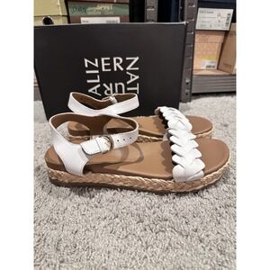 Naturalizer Neila Platform Sandal 10 M White Leather Ankle Strap Comfort‎